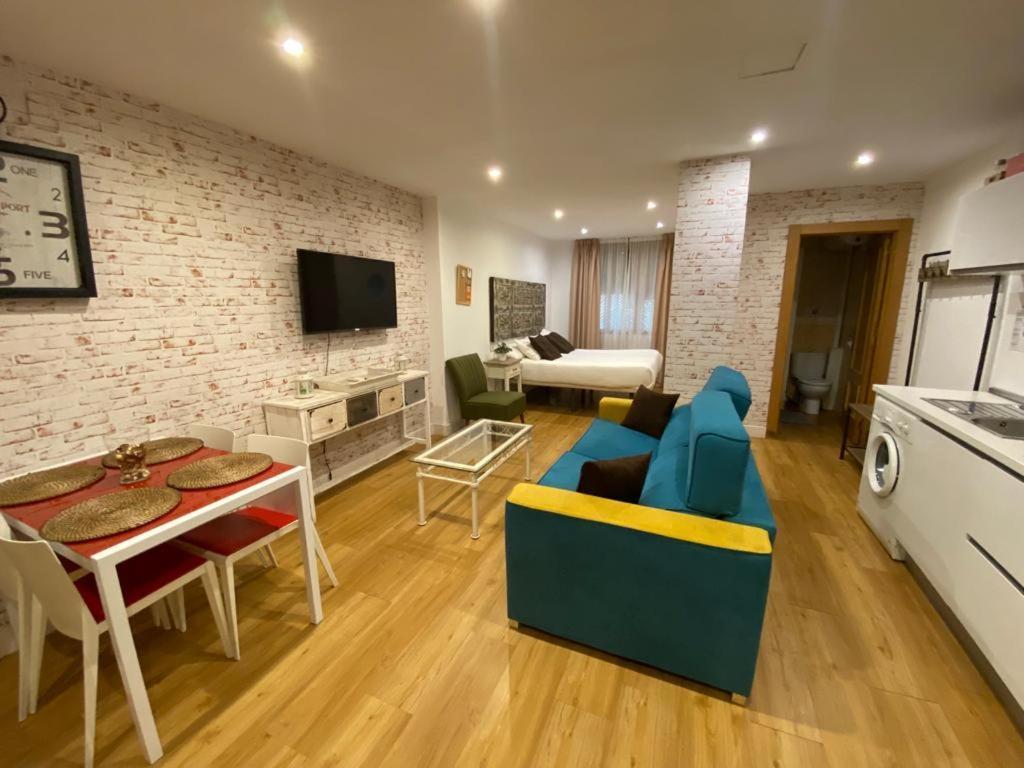 Apartamentos Sevilla Palace Exterior foto