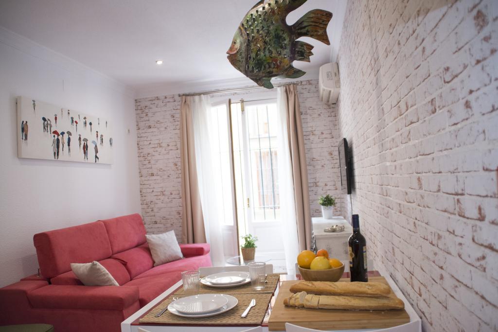 Apartamentos Sevilla Palace Exterior foto
